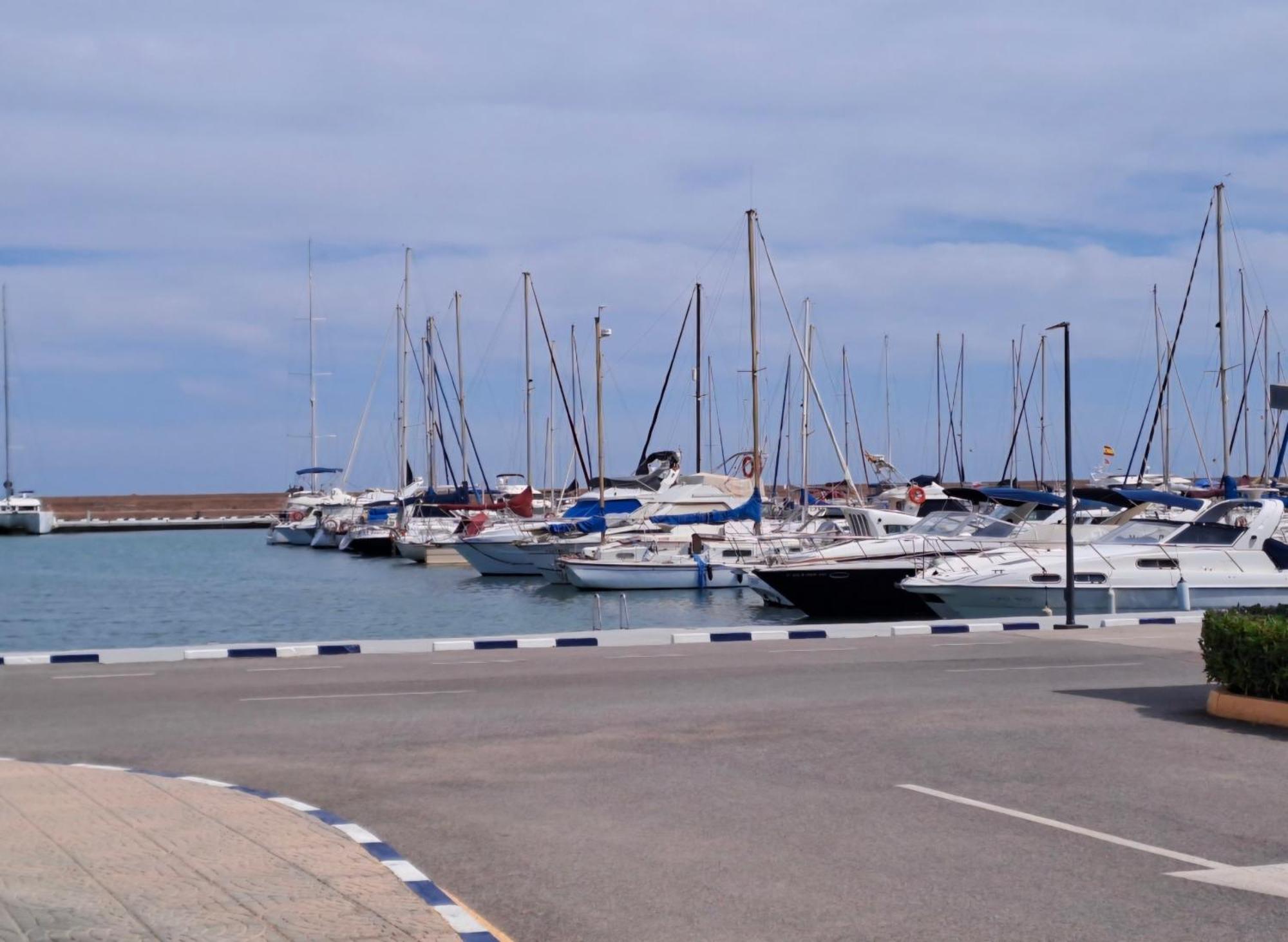 Urban Loft Valencia Playa Apartment ปวยบลา เด ฟาร์นัลส์ ภายนอก รูปภาพ
