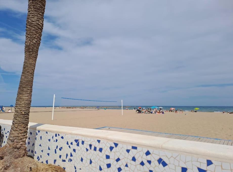 Urban Loft Valencia Playa Apartment ปวยบลา เด ฟาร์นัลส์ ภายนอก รูปภาพ